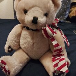 "American" Stuffed Fluffy Bear