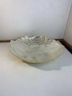 14" Round Glass Bowl
