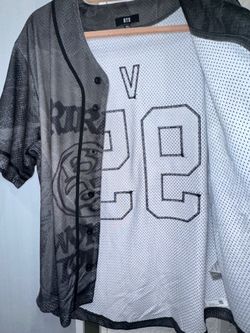 BTS V / Taehyung Arirang World Tour Las Vegas Exclusive Jersey New Official Merch (Medium/ Large)