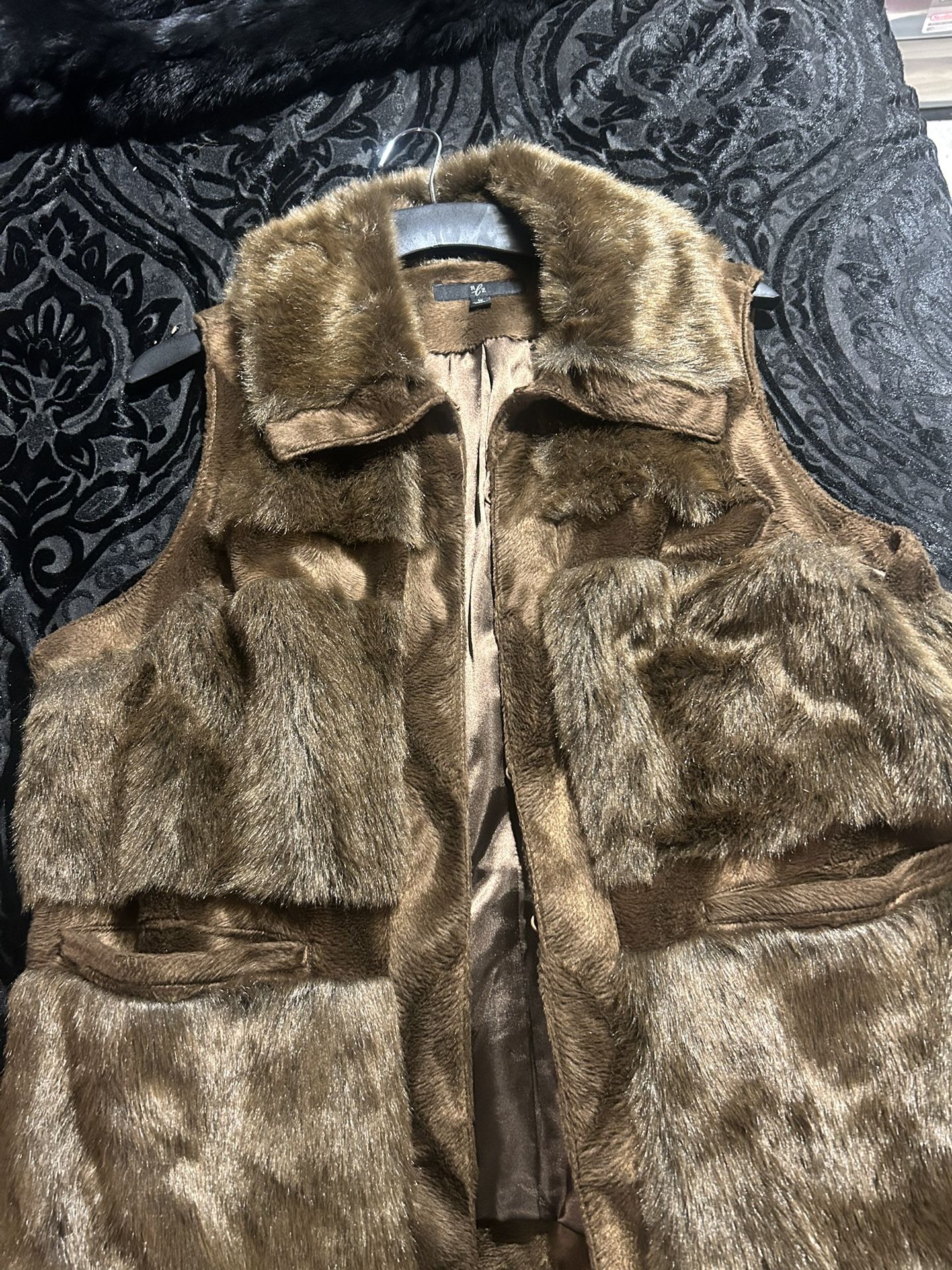 RLZ Fur Vest
