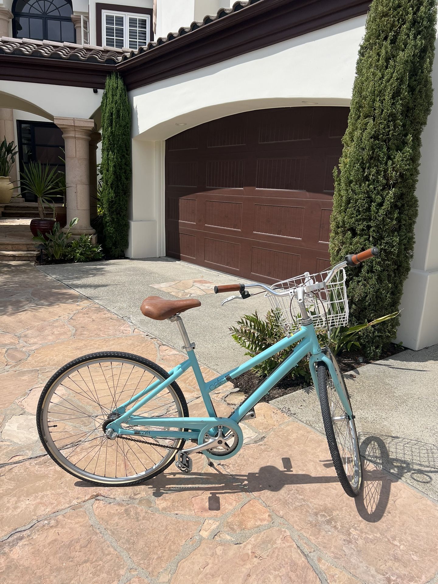 2012 Felt Cafe 3 Bike In Robin Egg Blue