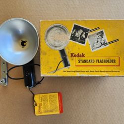 Vintage 1952 Kodak Standard Flasholder in Original Box with bracket
