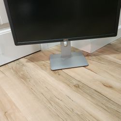 Dell Monitor Model P2715Qt