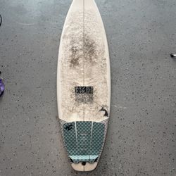 Panda Surfboards 5’8” Goose Model