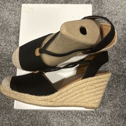 Black Wedges 8.5 
