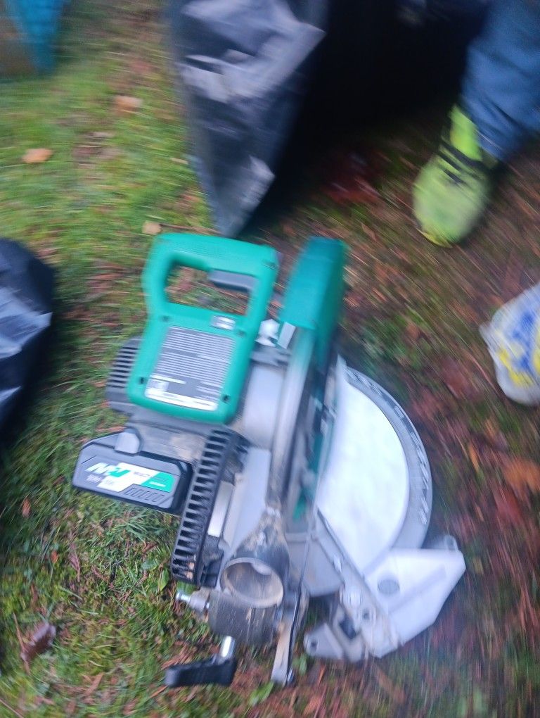 Metabo  Hpt 10 In Compound Miter Saw 18v 