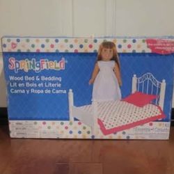 NEW Springfield Wood Doll Bed Kit and Bedding