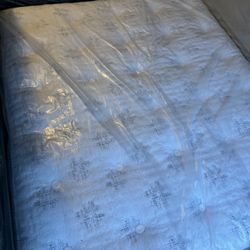 California King Size Bed Mattress King Koil Intimate Plush Pillow Top Serta Sealy Stearns & Foster Beautyrest Black Purple Tempurpedic Saatva Aireloom