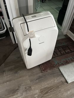 Air Conditioner. Hisense 10000 BTU Portable Electric And Mint Condition 