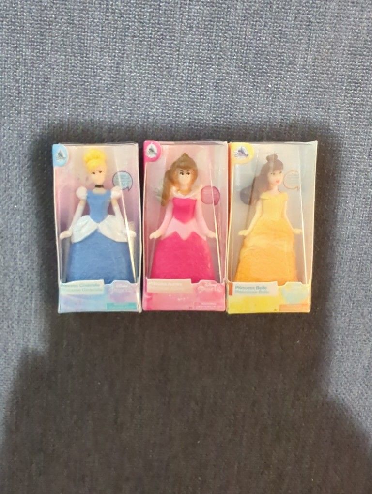 Zuru Mini Brands Disney