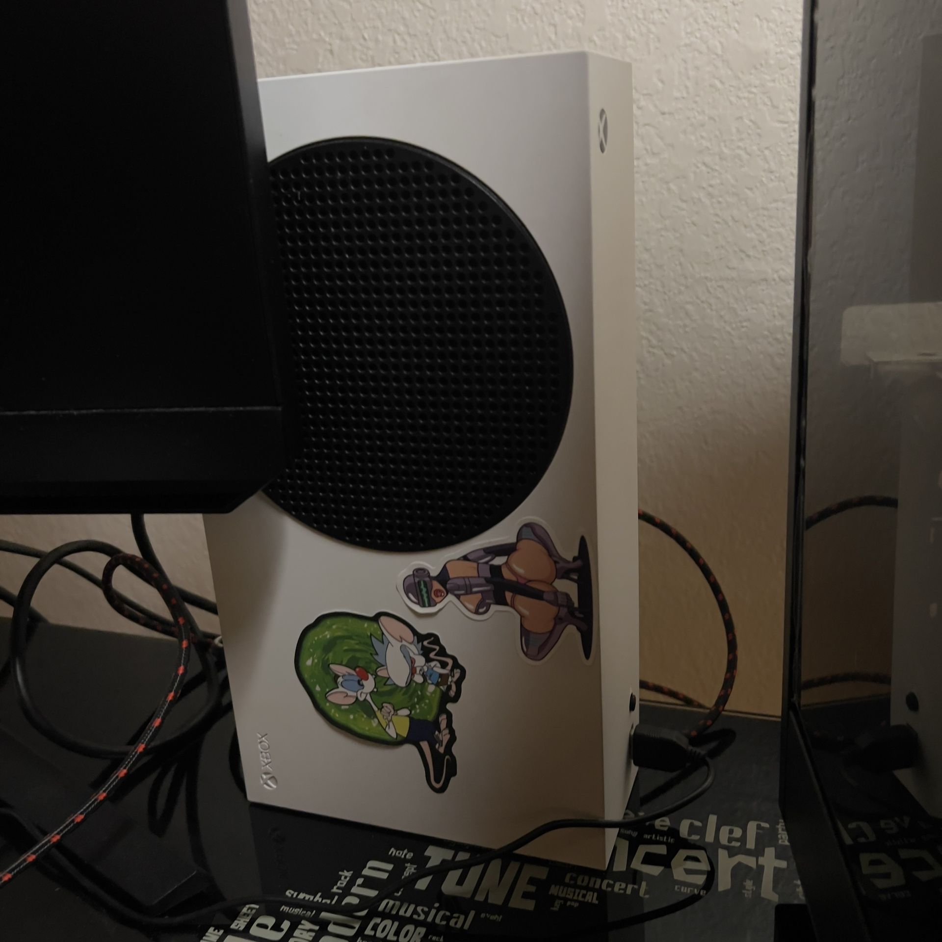 Mint Condition Xbox Series S 512gb Model