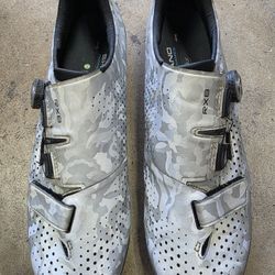 Shimano XR8 Gravel / MTB Shoes 