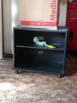 Little TV square console