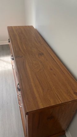Wood dresser