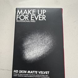 Make up forever HD matte velvet foundation powder