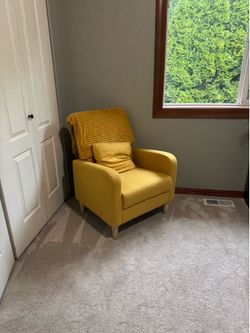 Accent chair