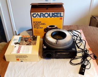 Vintage 1970s Kodak Carousel 850H Slide Projector (Complete Boxed Set) – Tested & Works!