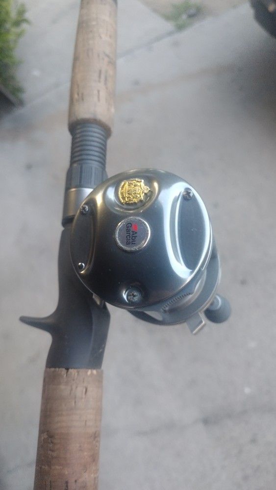 Fishing Baitcaster Combo 