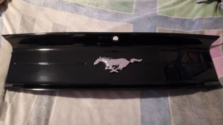 2018 ford s550 OEM rear deck lid
