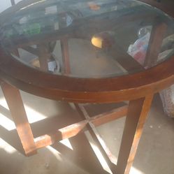 Round High Table With 4 Stools