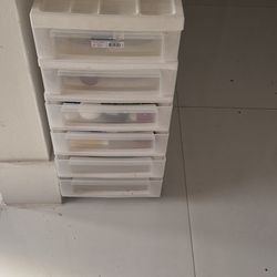 Storage Draw On Wheels 