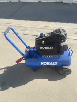 Like new kobalt 8 gallon air compressor