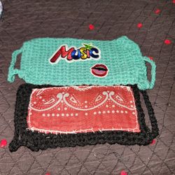 Light Green Music And Lips Face Mask