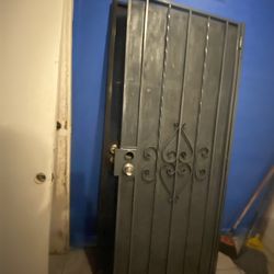 Screen door. 