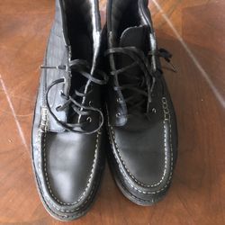 Men Shoes Size 7 And 8 20$ Each