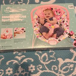 Disney Minnie Mouse Spotty Dotty Baby Bouncer (Open Box)