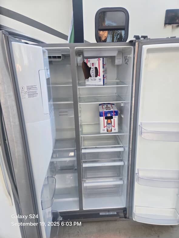 Vintage “Art Masterpieces of the National Gallery of Art Washington” BookGalaxy S24