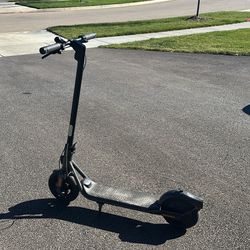 Segway F2 Scooter