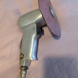 Central Pneumatic Professional High Speed 5" Air Sander