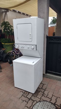 24 inch wede stackable