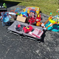 Garage Sale " Everything Must Go SALE " 