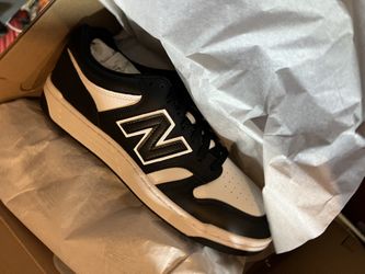 New Balances Size 7