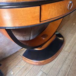 2nd TIME🔻REDUCED 🔻PRICE 🔻Beautiful Console Table Made By National Mt Airy