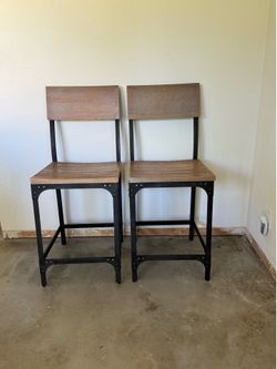 Industrial style Bar Stools metal frame 24” seat height 17.5 wide