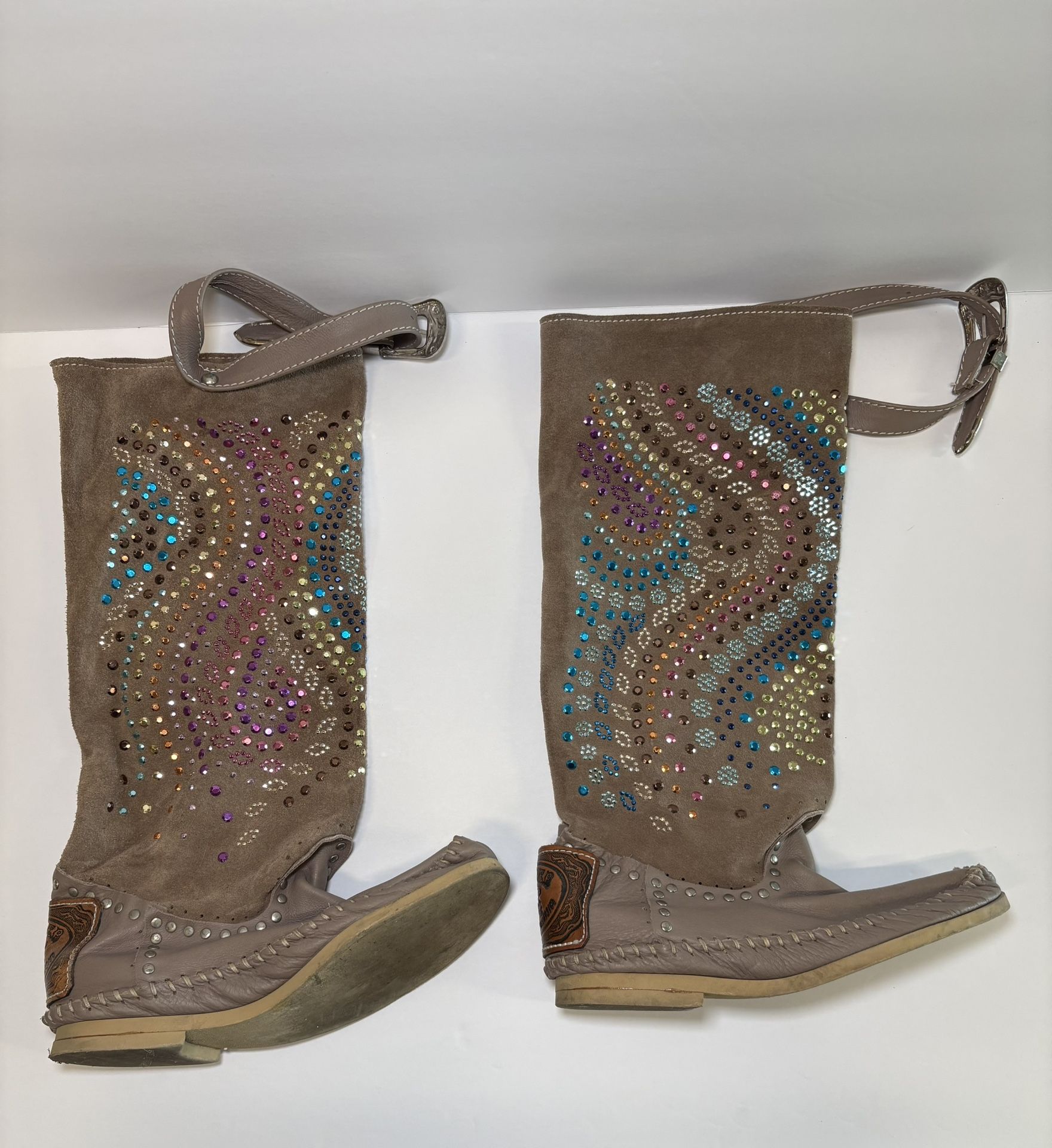 Hector Riccione Brown Sequin Boots – Size 7 (Used, Good Condition) 🤎✨👢