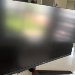 LG UltraGear QHD 27-Inch Gaming Monitor