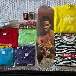 Supreme Lot, Supreme Bundle, T-shirts/sweaters/skateboard/wheels/trucks/lighters 