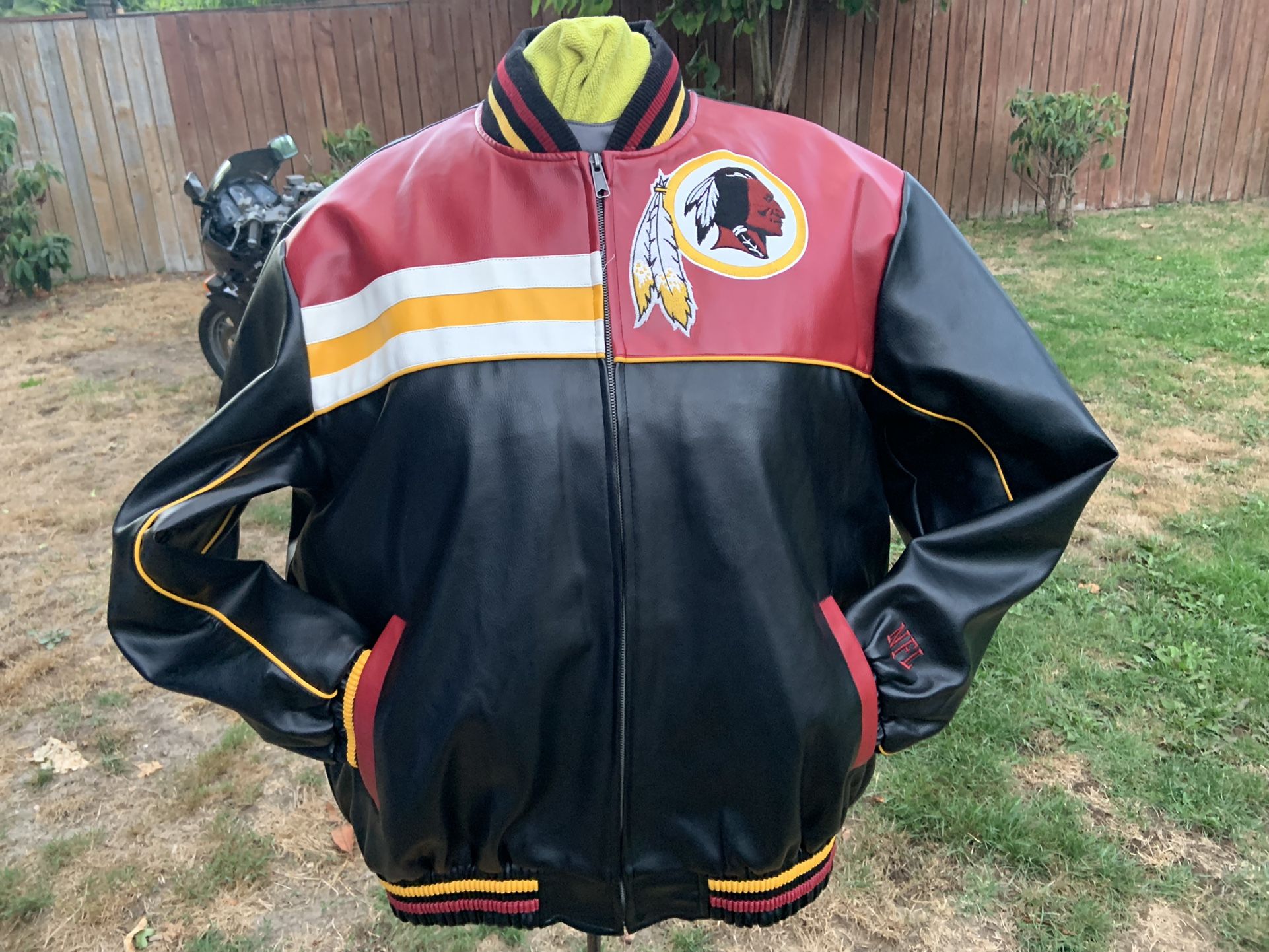 Rare! Politically Incorrect G-III (58-60 In Chest)) Washington Redskins Retired Logo Faux Leather Adults Men’s XXL Jacket