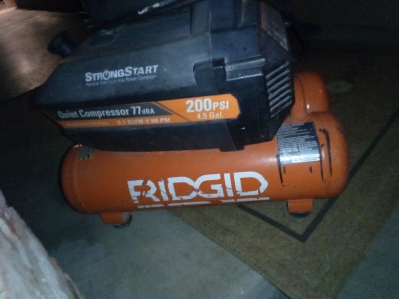 Ridgid 200 psi Quiet Air Compressor