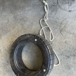 PLASTIC TIRE SWING (with Anchor)