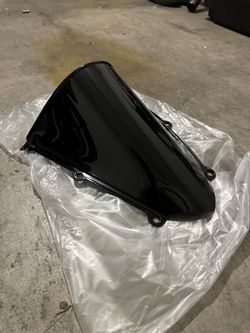 2008/09 Cbr600rr windscreen