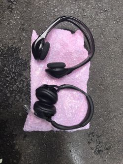 Car dvd head phones brand new