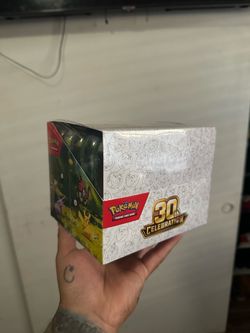Pokémon TCG 30th Celebration Box
