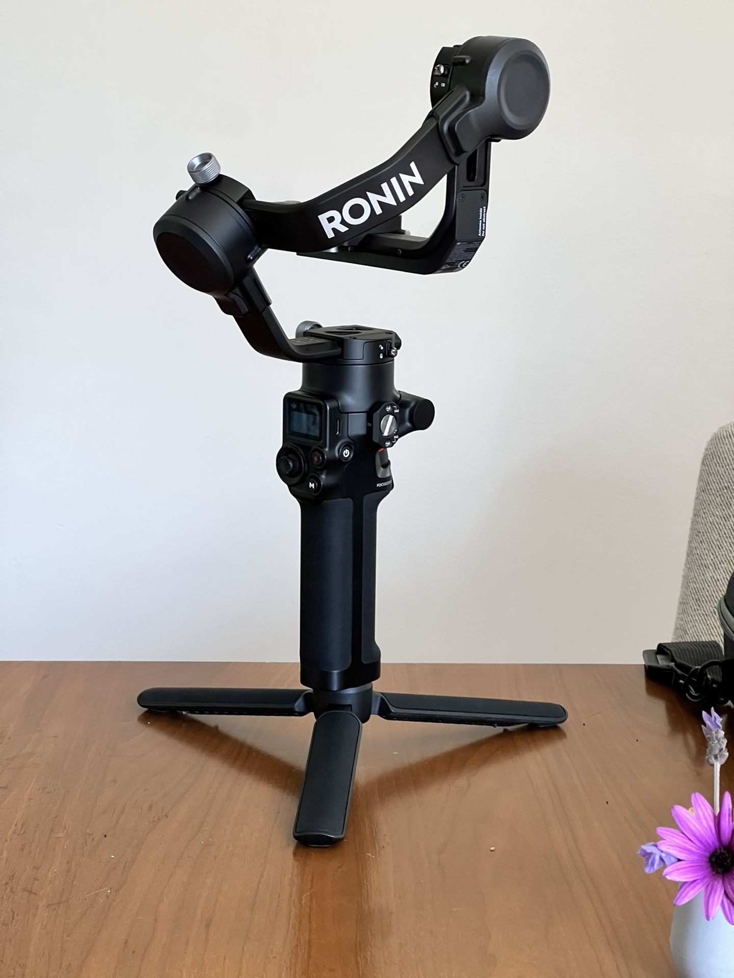 DJI RSC2 Gimbal w/ Case