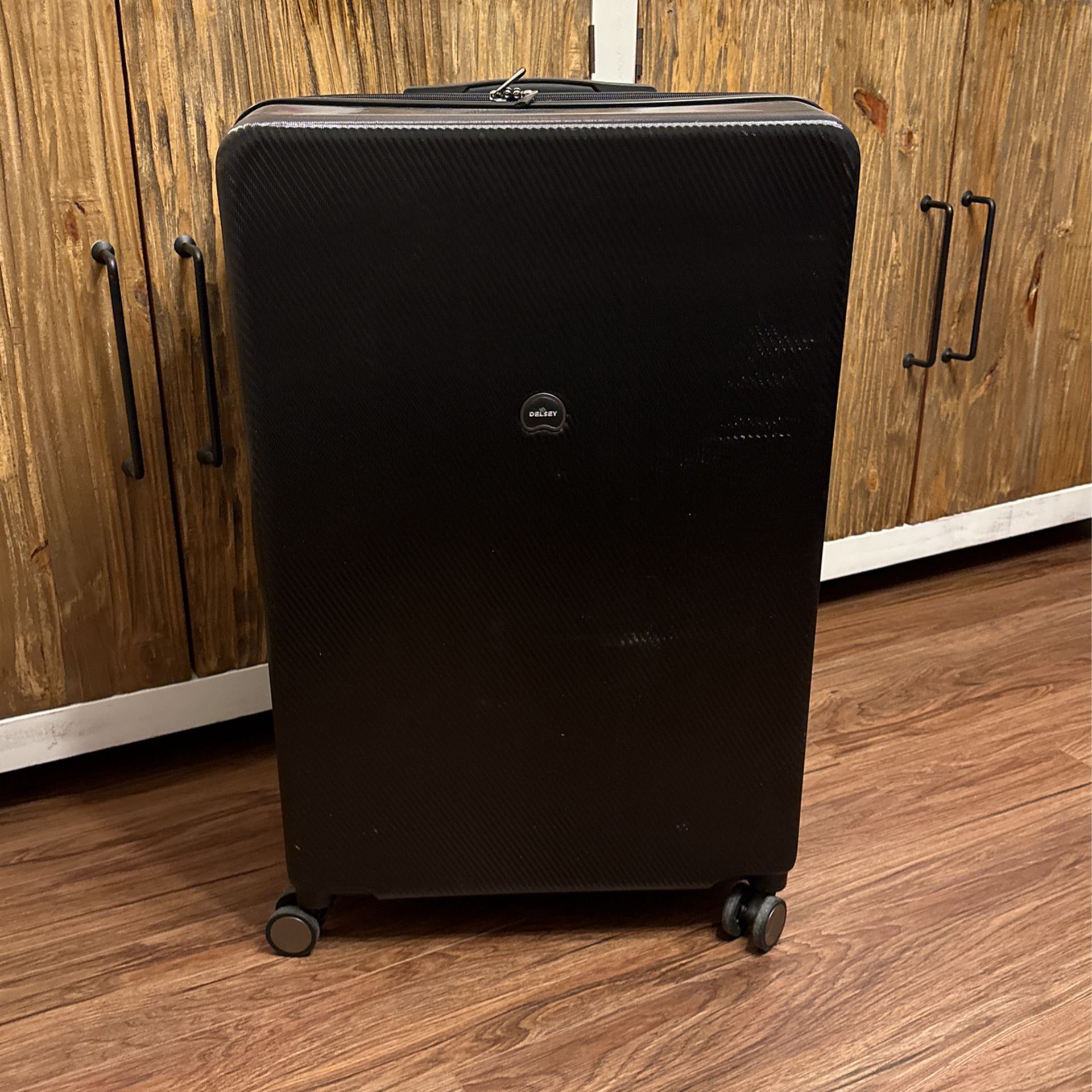 MAKE OFFER MUST SELL Delsey Paris Luggage Black