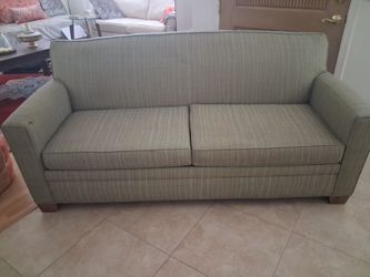 Sleeper sofa queen bed size